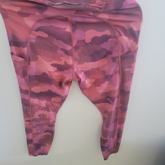 Athleta Workout Set (selling as a set only) - Picture 3 of 8